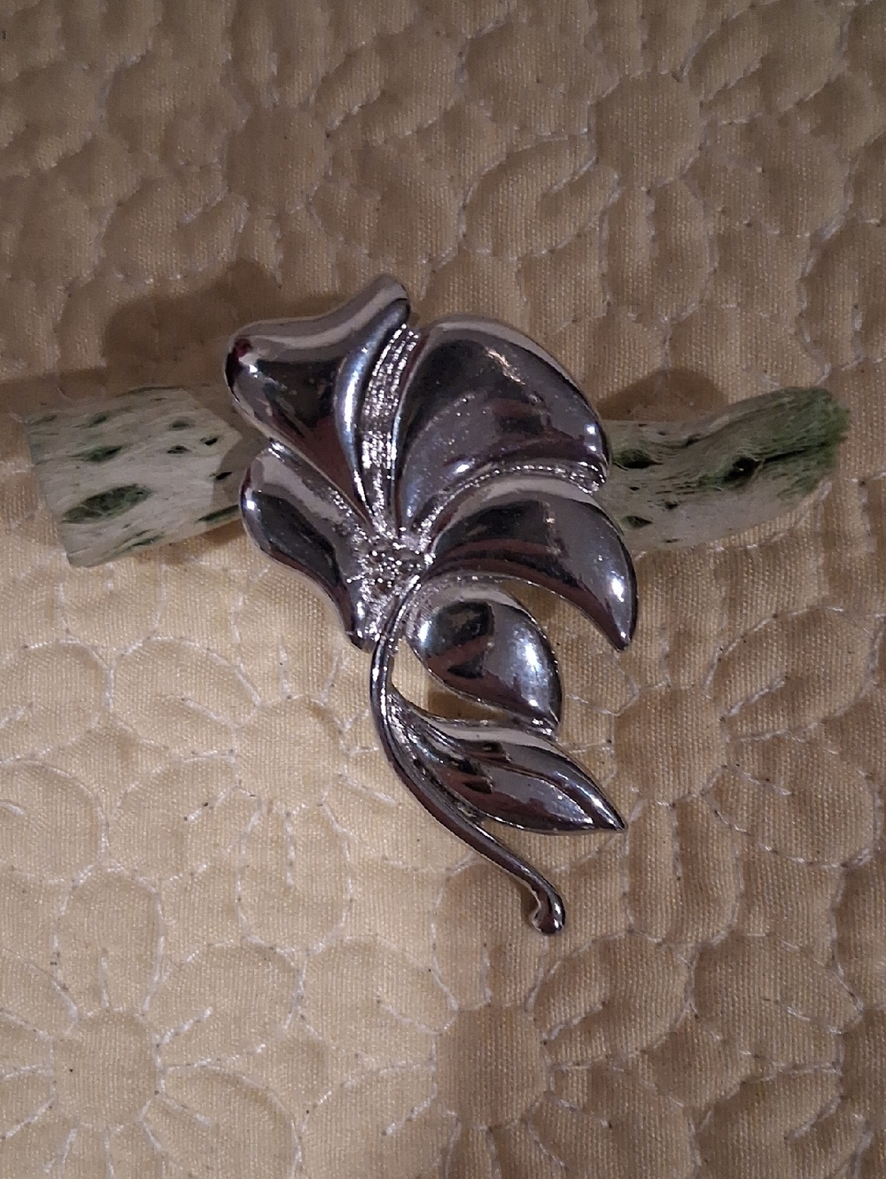 Polished Silver Leaf Brooch - Women Jewelry
